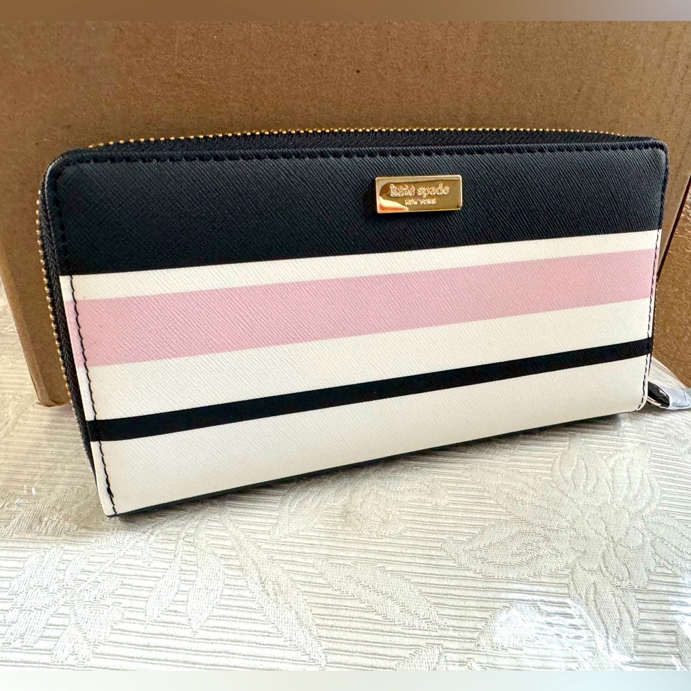 NWT Kate spade Lacey Eden street theclscstr Striped Wallet